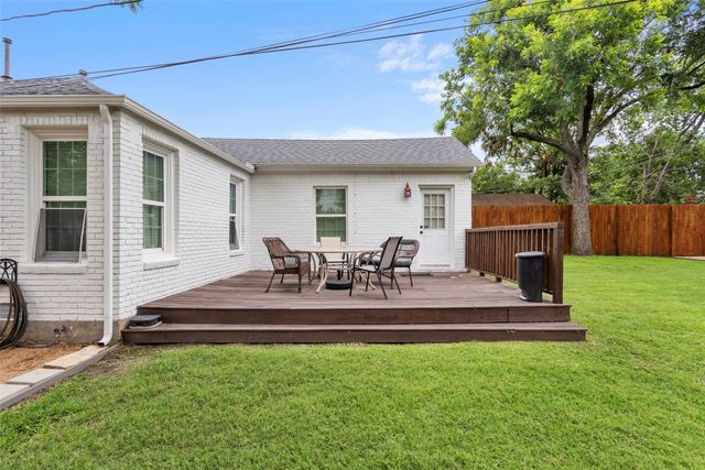2721 Benbrook Boulevard, Fort Worth, TX 76109