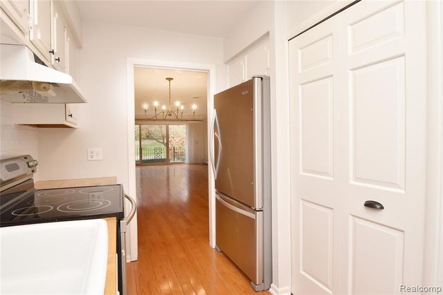 40740 Woodward Avenue 38, Bloomfield Hills, MI 48304