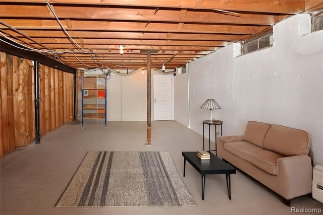 40740 Woodward Avenue 38, Bloomfield Hills, MI 48304