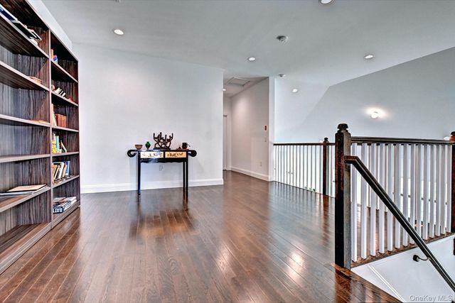 182 Belmont Circle, Yaphank, NY 11980