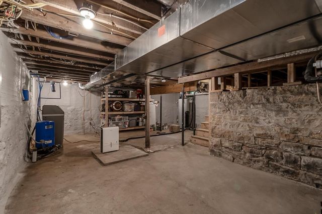 58385 Kirkwood Road, Mankato, MN 56001