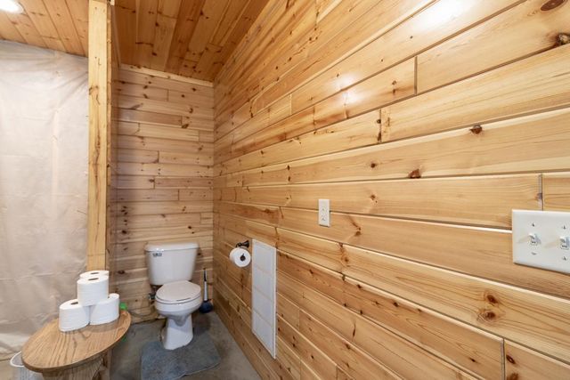 58385 Kirkwood Road, Mankato, MN 56001