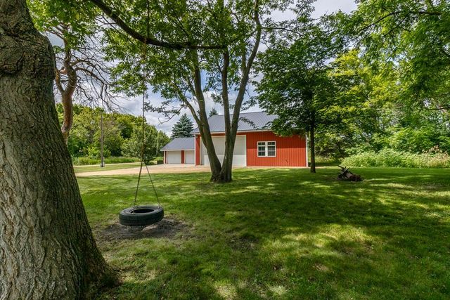 58385 Kirkwood Road, Mankato, MN 56001