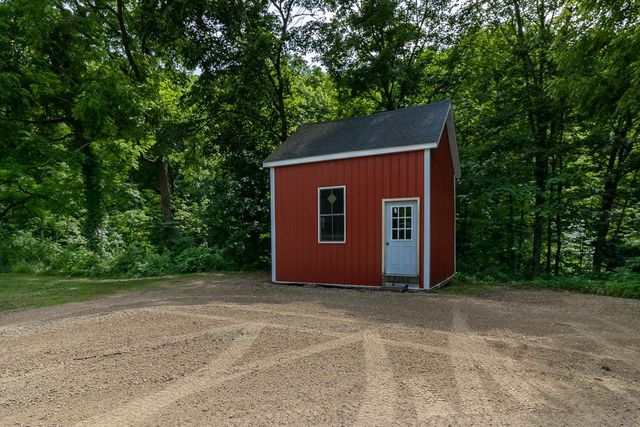 58385 Kirkwood Road, Mankato, MN 56001