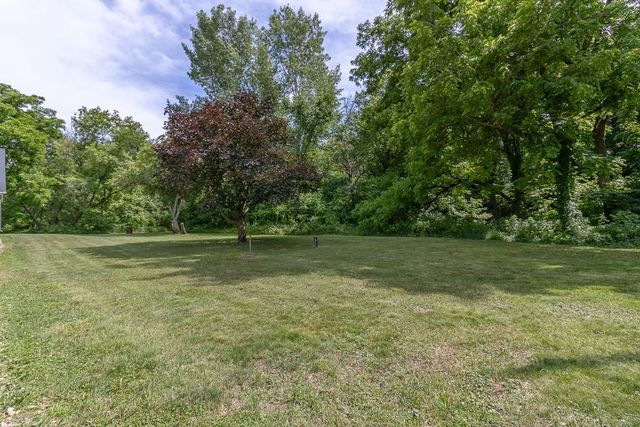 58385 Kirkwood Road, Mankato, MN 56001