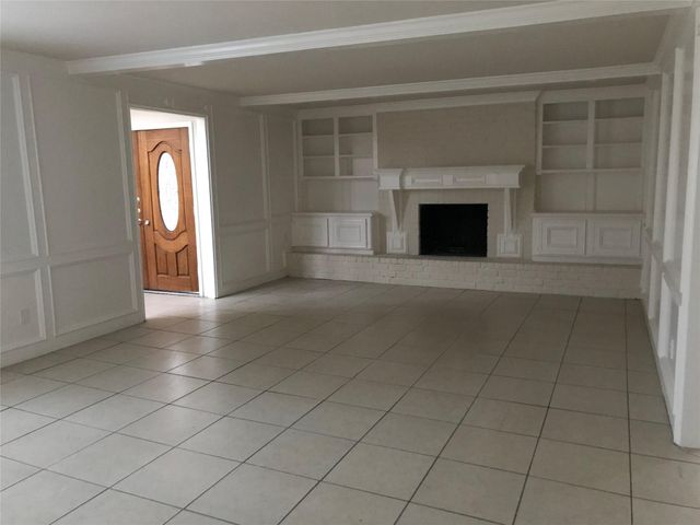 16218 Champion Drive, Spring, TX 77379