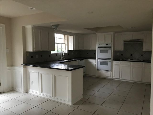 16218 Champion Drive, Spring, TX 77379