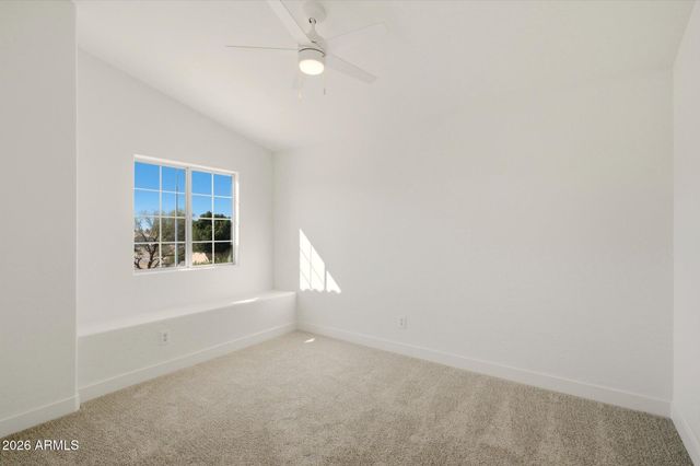 5040 W IVANHOE Street, Chandler, AZ 85226