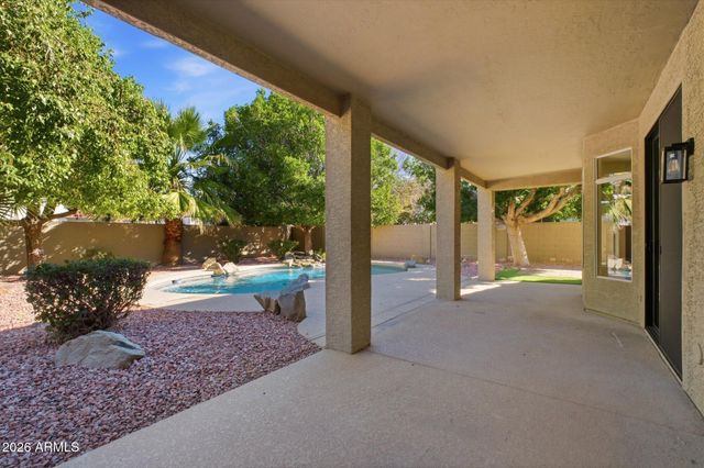 5040 W IVANHOE Street, Chandler, AZ 85226