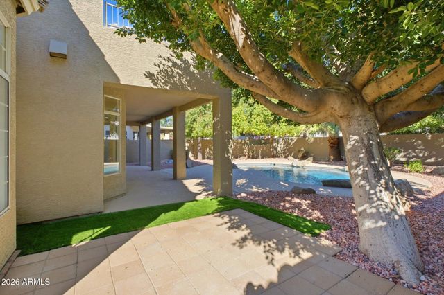 5040 W IVANHOE Street, Chandler, AZ 85226