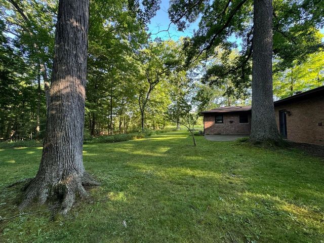 6629 W East Road B, Three Oaks, MI 49128