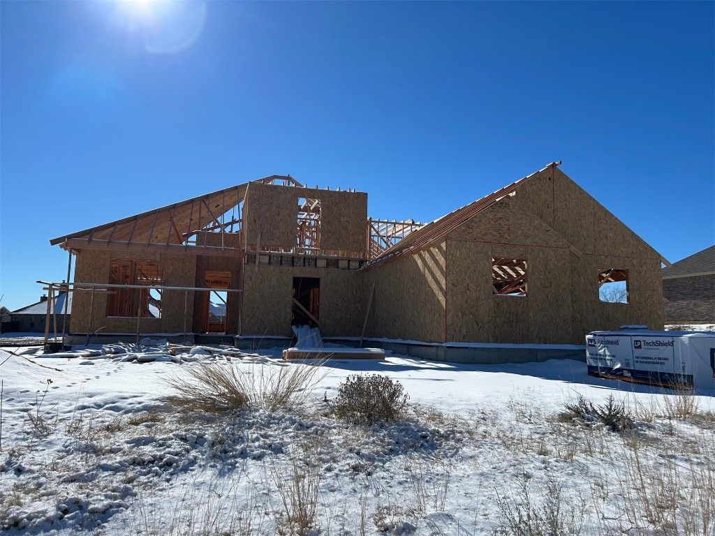 10108 NW 100th Street, Yukon, OK 73099