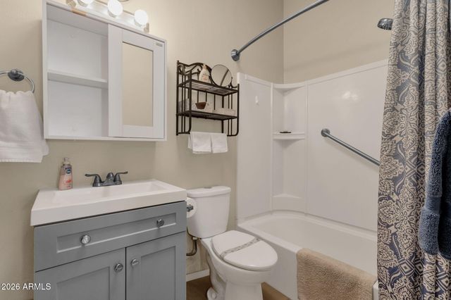 3202 N 67TH Place, Scottsdale, AZ 85251