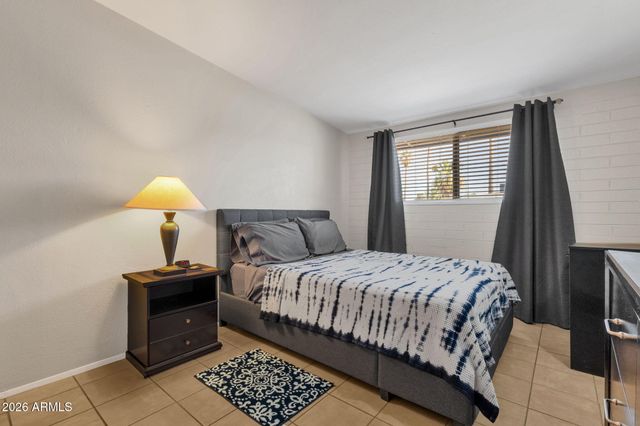 3202 N 67TH Place, Scottsdale, AZ 85251