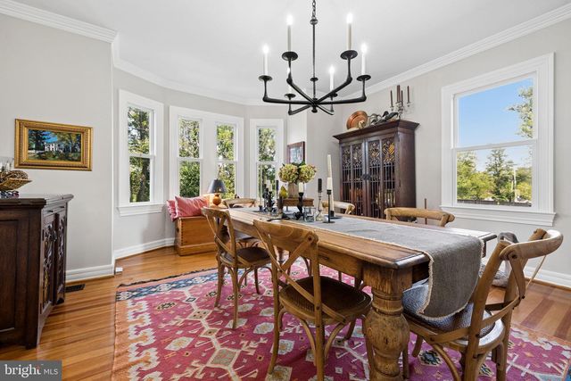 7021 LEEDS MANOR RD, Marshall, VA 20115