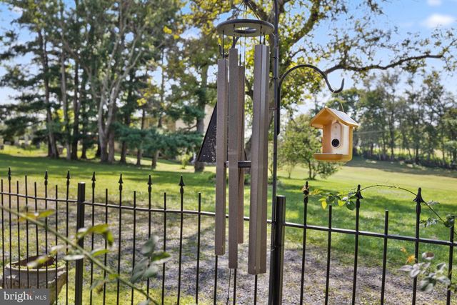 7021 LEEDS MANOR RD, Marshall, VA 20115