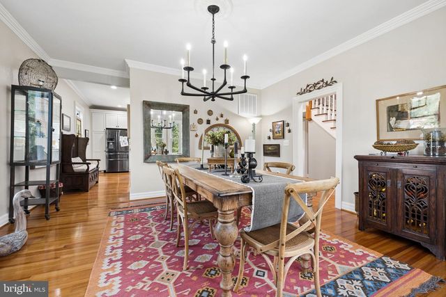 7021 LEEDS MANOR RD, Marshall, VA 20115