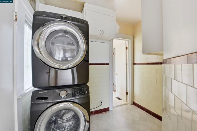 3773 Marion Ave, Oakland, CA 94619