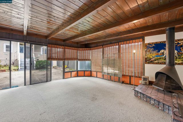 3773 Marion Ave, Oakland, CA 94619