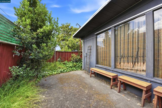 3773 Marion Ave, Oakland, CA 94619