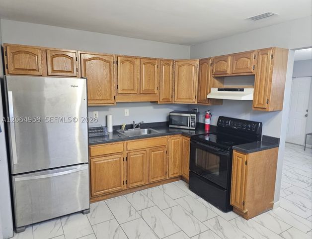 9360 SW 168th St 0, Palmetto Bay, FL 33157