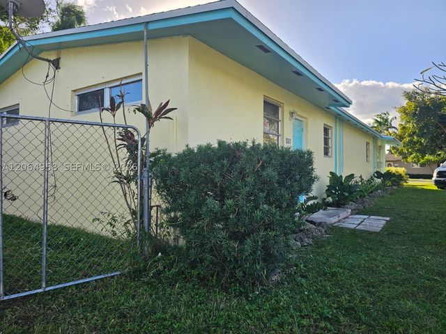 9360 SW 168th St 0, Palmetto Bay, FL 33157