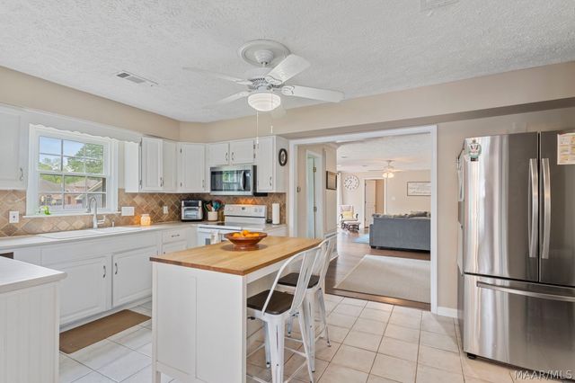 431 Duckworth Drive, Montgomery, AL 36117