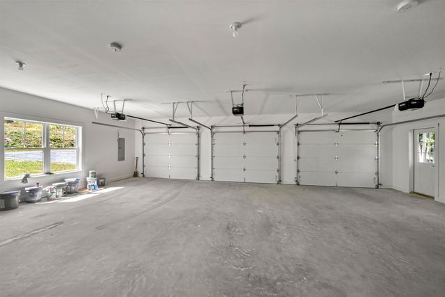 106-15 Fieldstone Lane, New London, NH 03257