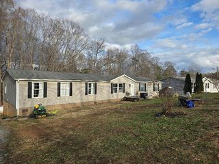 1020 English RD, Rocky Mount, VA 24151
