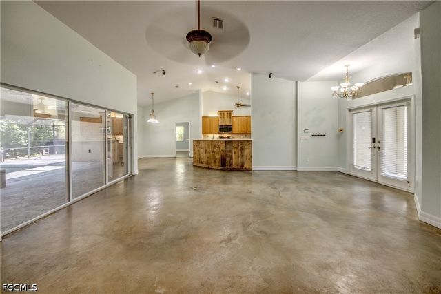 2511 NW 29th TER, Cape Coral, FL 33993