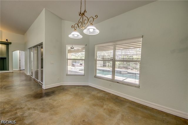 2511 NW 29th TER, Cape Coral, FL 33993