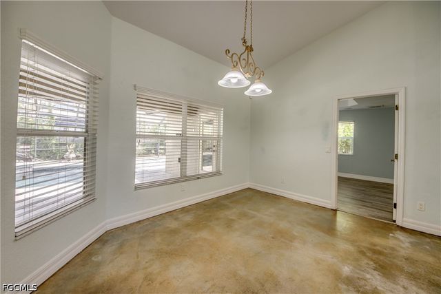 2511 NW 29th TER, Cape Coral, FL 33993