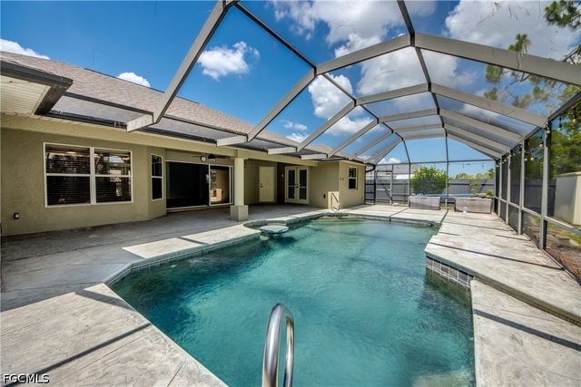 2511 NW 29th TER, Cape Coral, FL 33993