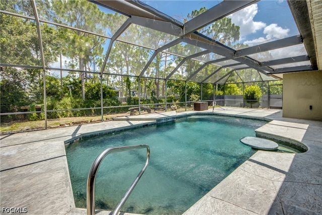 2511 NW 29th TER, Cape Coral, FL 33993