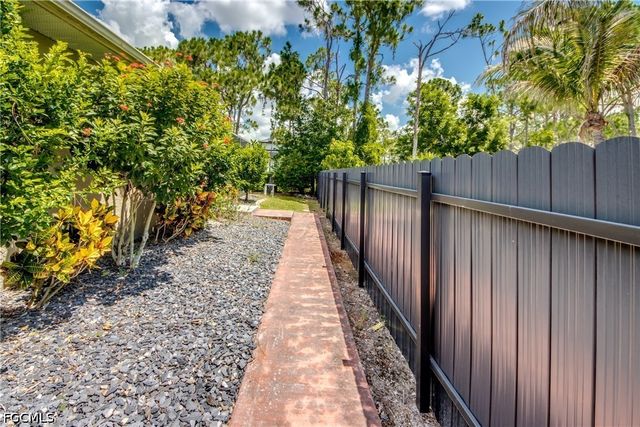 2511 NW 29th TER, Cape Coral, FL 33993