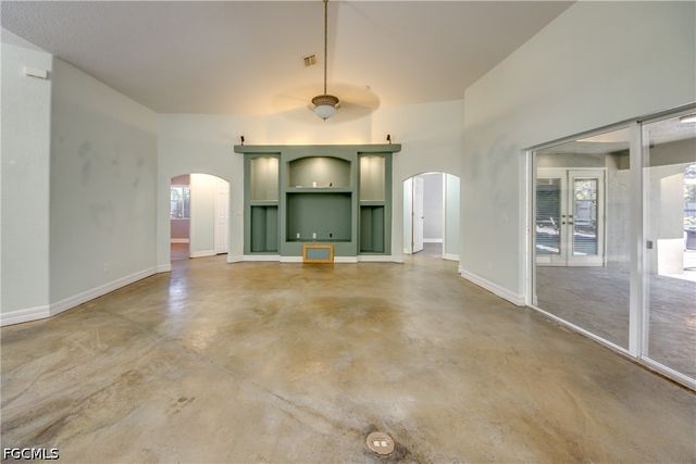 2511 NW 29th TER, Cape Coral, FL 33993