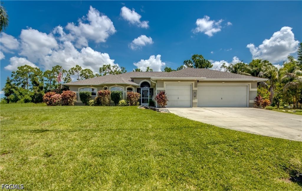 2511 NW 29th TER, Cape Coral, FL 33993