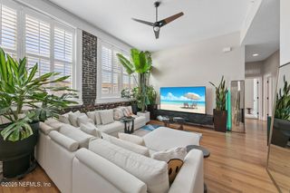 2525 COLLEGE Street, 1311, Jacksonville, FL 32204