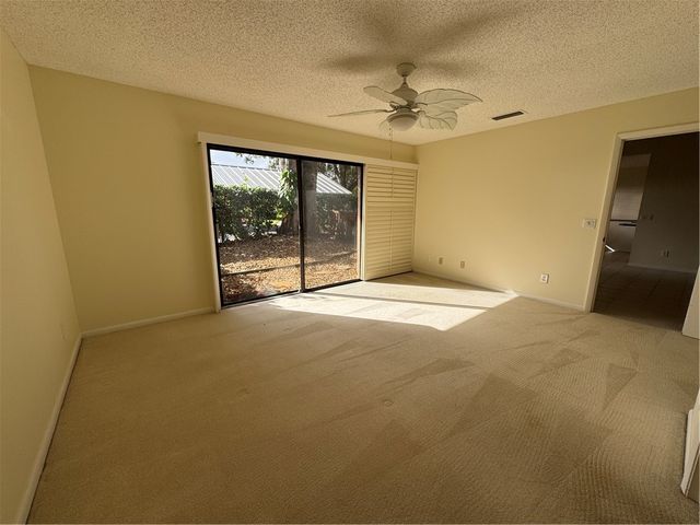 1937 Tamara Trail 2C, Vero Beach, FL 32966