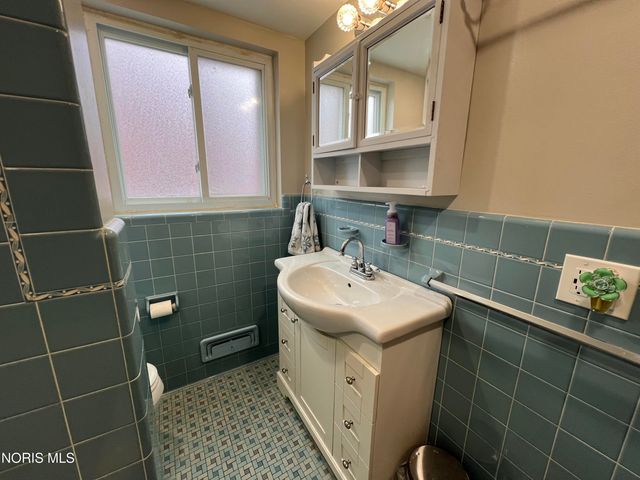 630 Polonia Court, Toledo, OH 43607