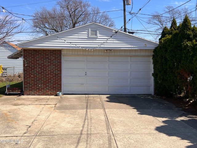 630 Polonia Court, Toledo, OH 43607