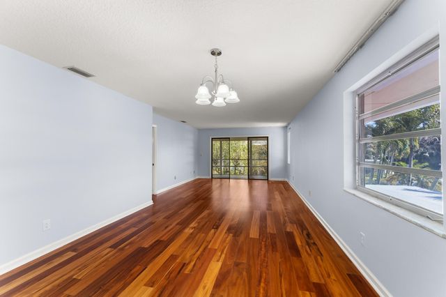 939 NW 11th Terrace 04, Stuart, FL 34994