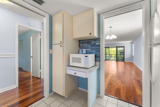 939 NW 11th Terrace 04, Stuart, FL 34994