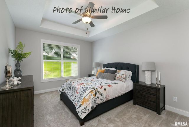 602 15TH Street, Le Claire, IA 52753