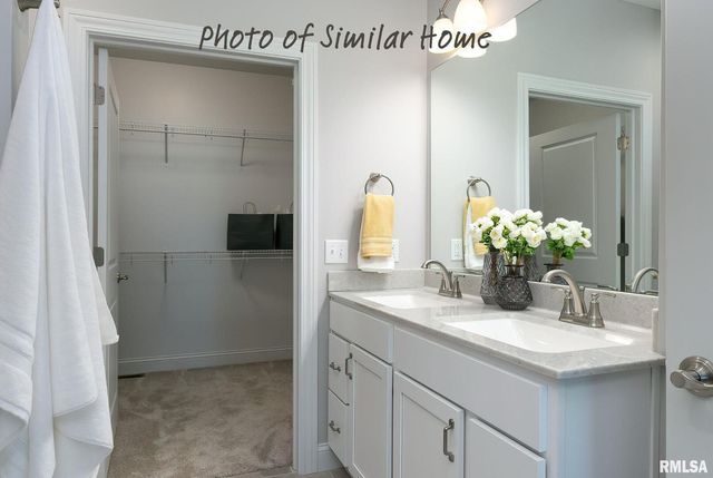 602 15TH Street, Le Claire, IA 52753