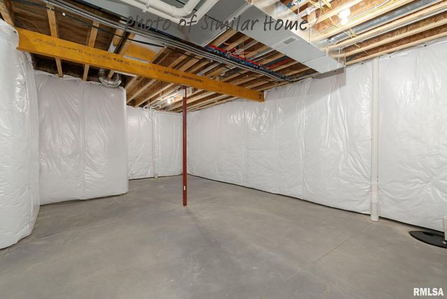 602 15TH Street, Le Claire, IA 52753