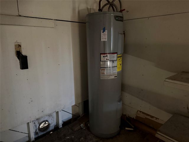 101 Bill Jackson Drive, Alvarado, TX 76009