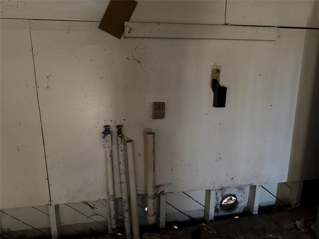 101 Bill Jackson Drive, Alvarado, TX 76009