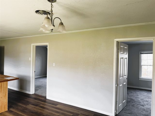 101 Bill Jackson Drive, Alvarado, TX 76009