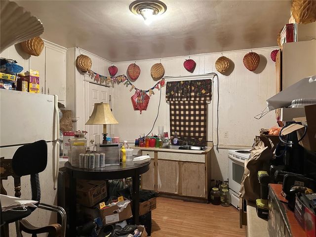 350 Champlain Street, Rochester, NY 14611